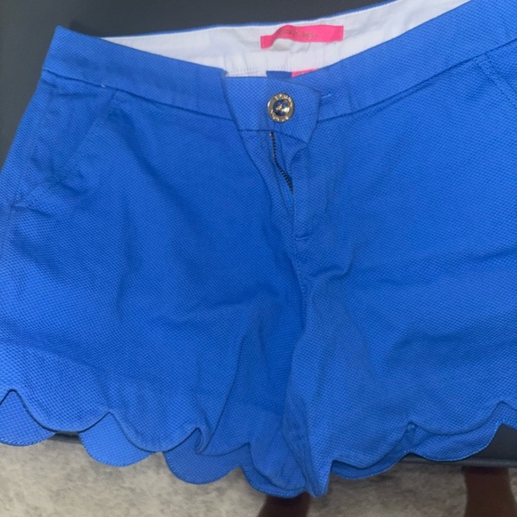 Lilly Pulitzer Blue Scalloped Shorts - Picture 3 of 5